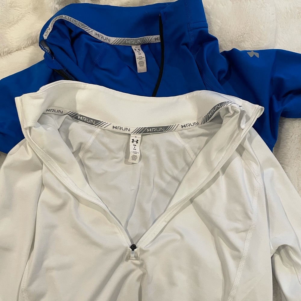 Under Amour Workout Bundle (2) Long Sleeve Small
